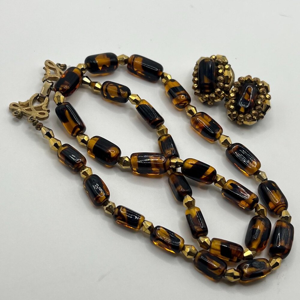Stunning Vintage Baltic amber barrel bead necklace and earring set.